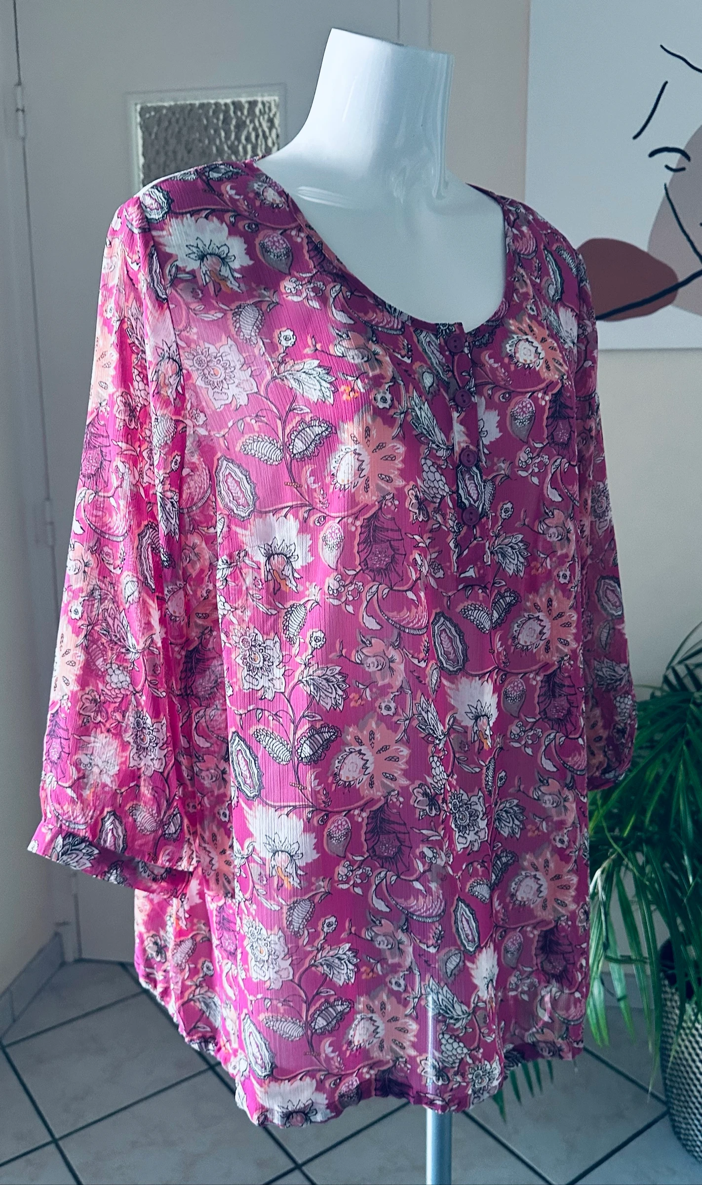 Pink Fuchsia Floral Blouse Damart Size 48 – Excellent Condition – Drawstring Tie – photo 3